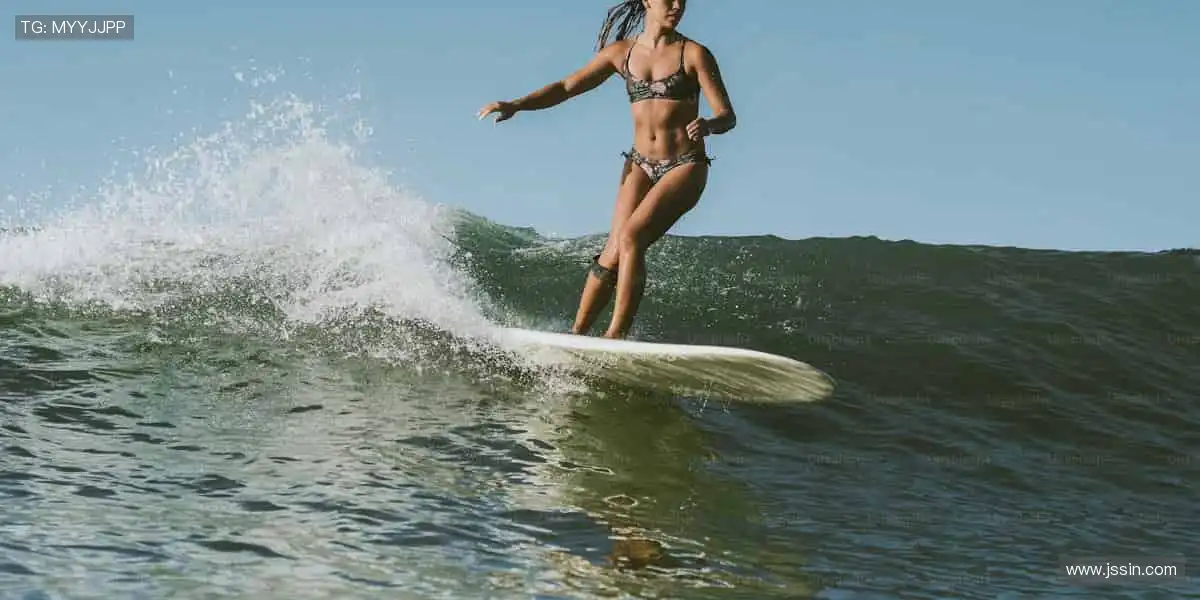 热血赛事，激情一触即发！🔥 每一次挥汗，都是对胜利的渴望！